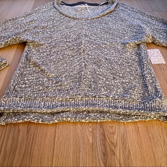 NWT FREE PEOPLE BRIGHT LIGHTS V- NECK SWEATER - S - Picture 11 of 17
